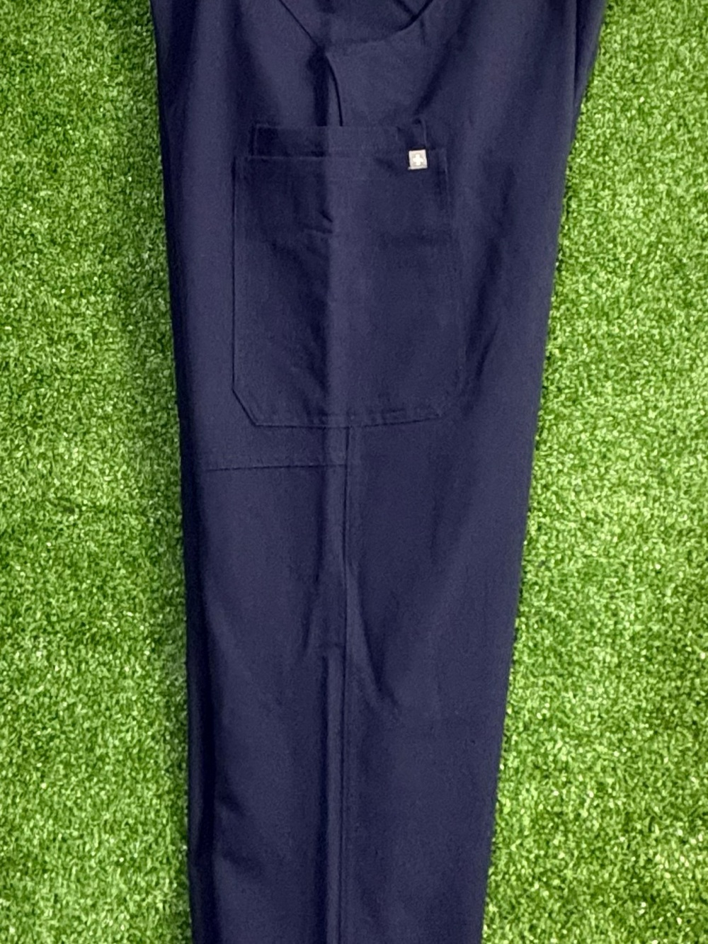 FIGS Technical Collection Kade Cargo Scrub Pants Navy Yoga Waistband XXL